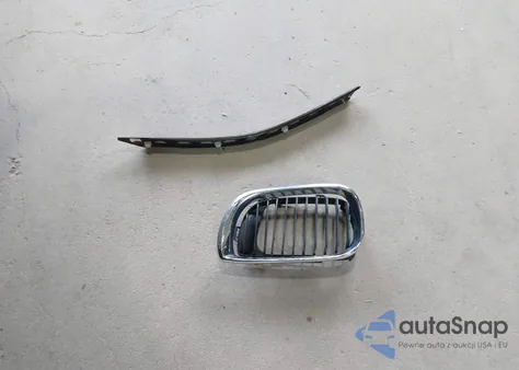 2003 BMW 330Xi from USA, damaged, VIN WBAEW534X3PG23783